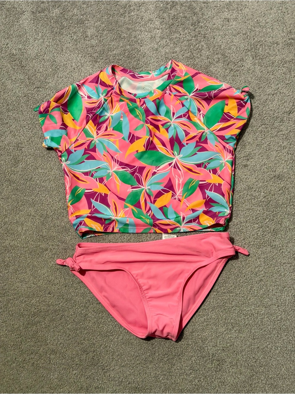 Girls’ Wonder Nation Pink Tropical Print Rash Guard & Bikini Bottoms - L 10/12